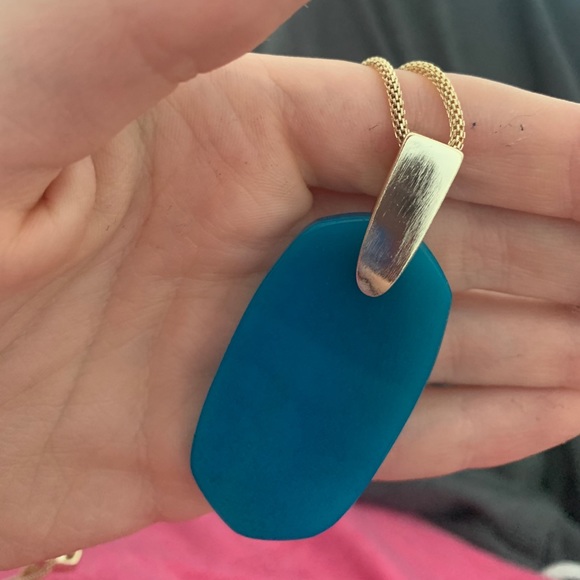 KENDRA SCOTT Inez Necklace In Gold& Teal NWOT - Picture 4 of 4